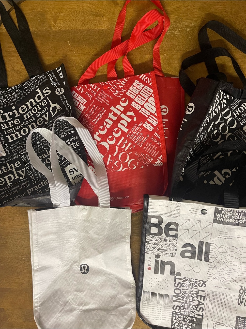lululemon athletica Red and White Graphic Tote Set